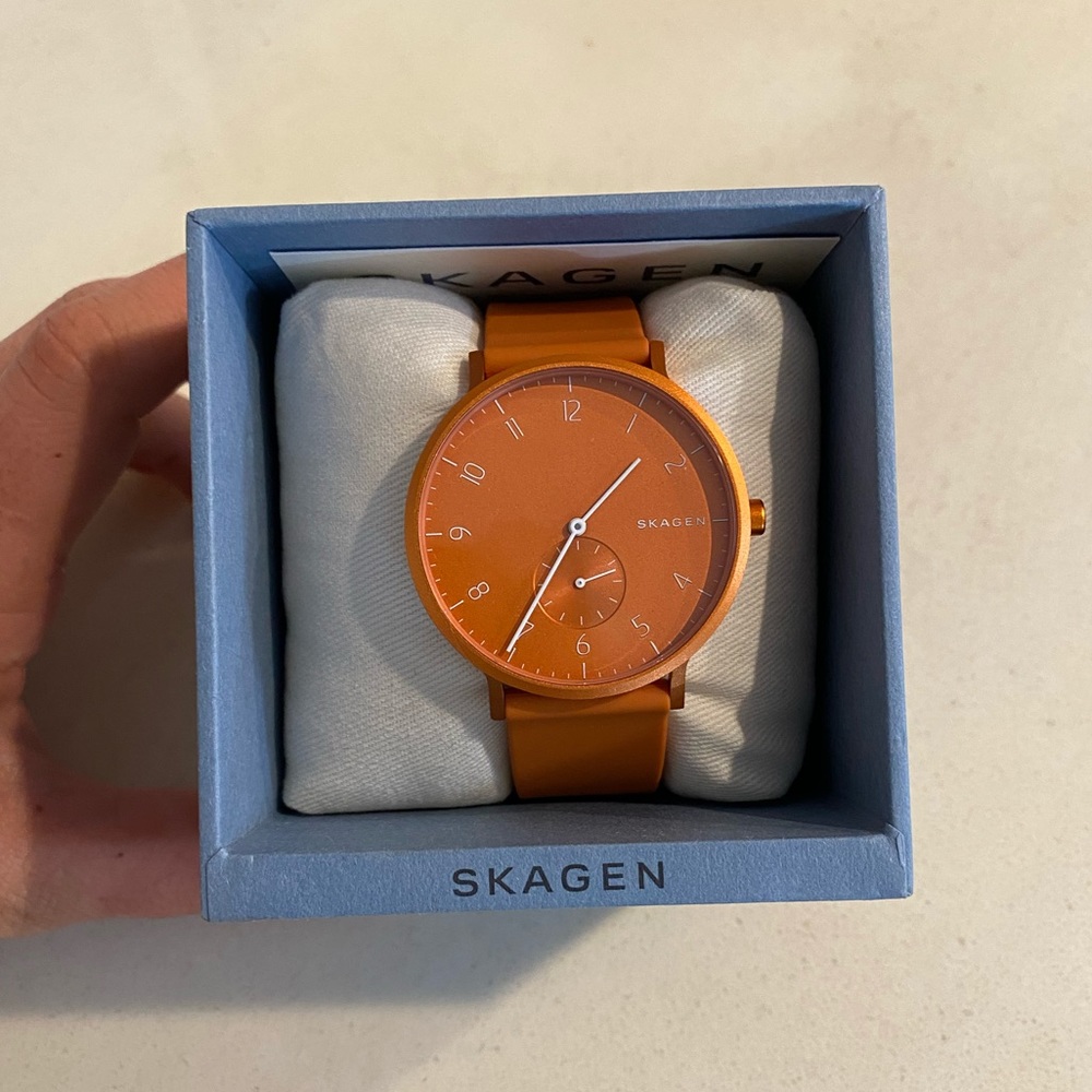 Skagen AAREN Womens Watch Silicone band